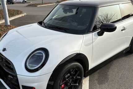 Mini John Cooper Works 2.900 km 37.599 &euro; Haan 42781