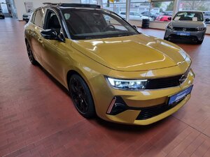 Opel Astra Ultimate Plug-in-Hybrid Navi Head Up 24.396 km 22.490 &euro; HAAN 42781