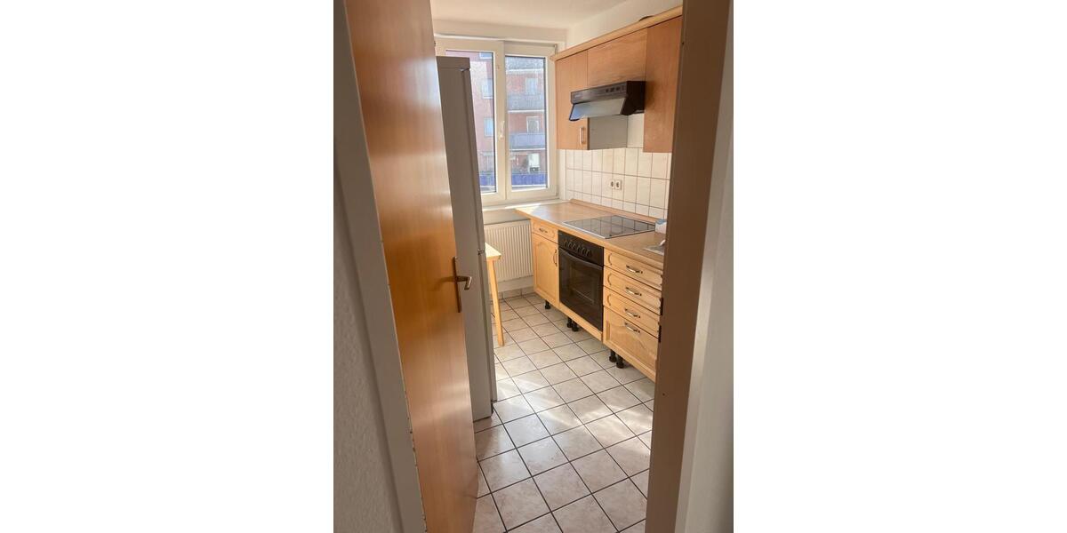 Dachgeschoßwohnung Wuppertal Elberfeld - 2 Zimmer, 65 m&sup2;, 880&euro; | Angebot:24611253