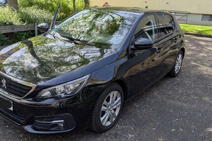 Peugeot 308 81.600 km 12.700 &euro; Köln 51067