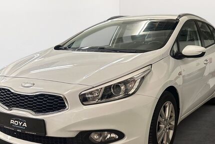 Kia ceed / Ceed 143.000 km 6.790 &euro; Düsseldorf 40477