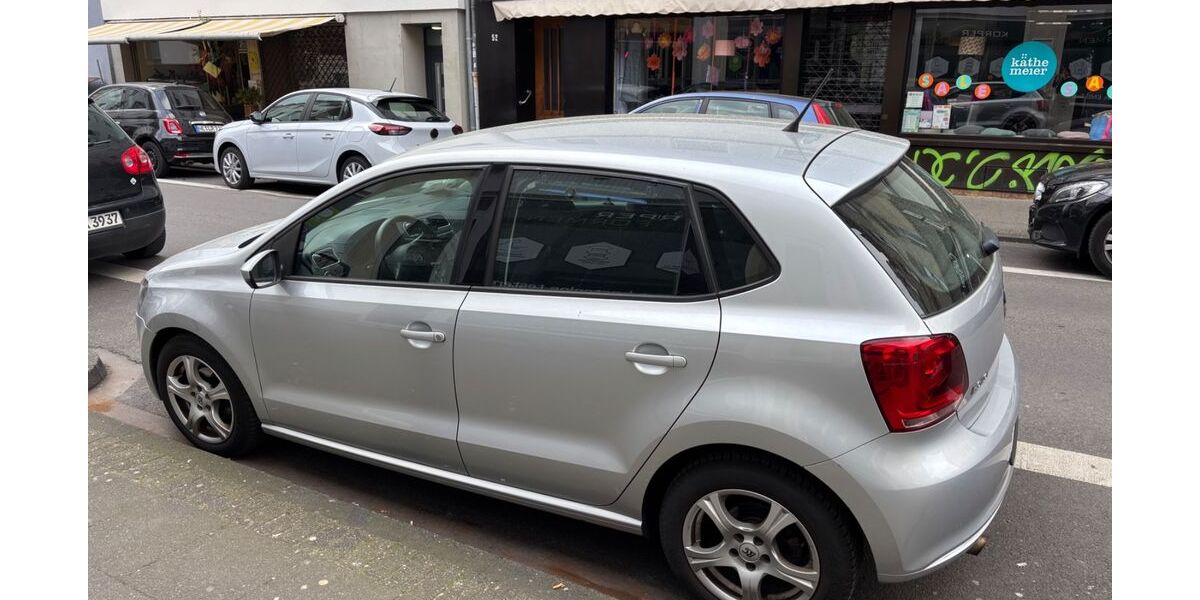 VW Polo 202.500 km 2.850 &euro; Köln 50733