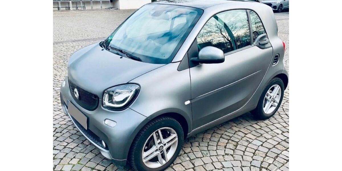 Smart ForTwo 91.999 km 10.599 &euro; Bergisch Gladbach 51465