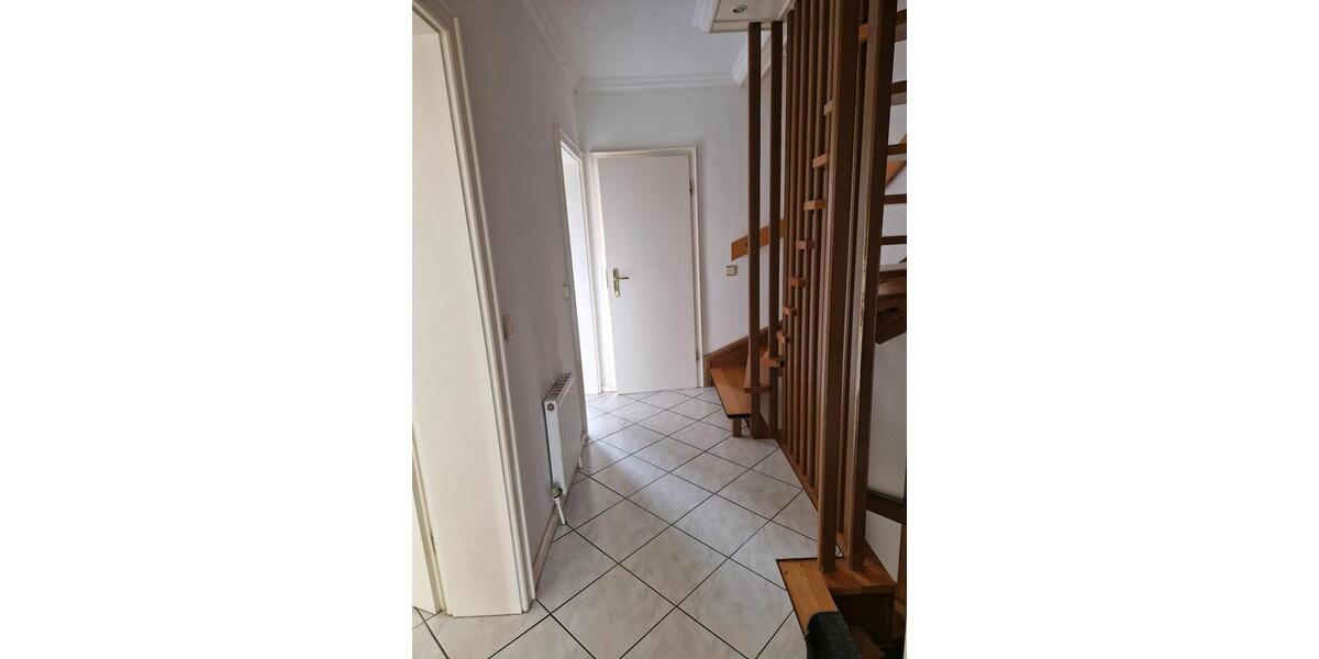 Reihenhaus Neuss Reuschenberg - 5 Zimmer, 120 m&sup2;, 380.000&euro; | Angebot:26322202