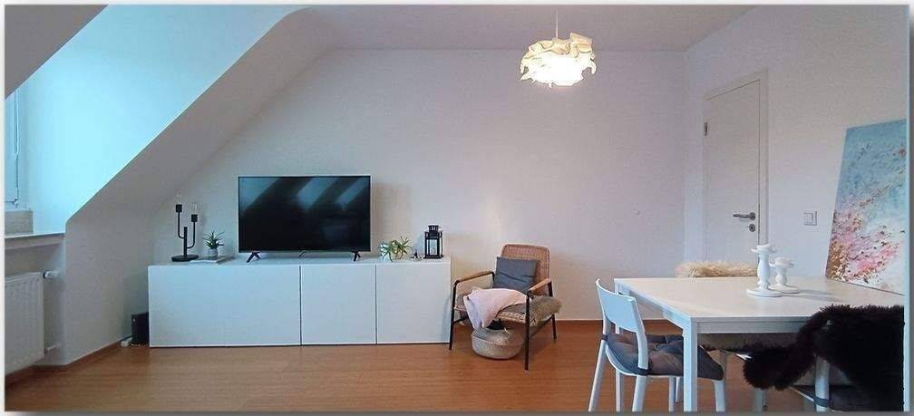 Etagenwohnung Düsseldorf Altstadt - 2 Zimmer, 47 m&sup2;, 980&euro; | Angebot:26820182