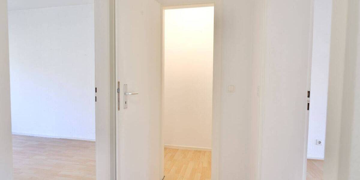 Etagenwohnung Neuss Furth-Süd - 2 Zimmer, 59 m&sup2;, 179.000&euro; | Angebot:26160785