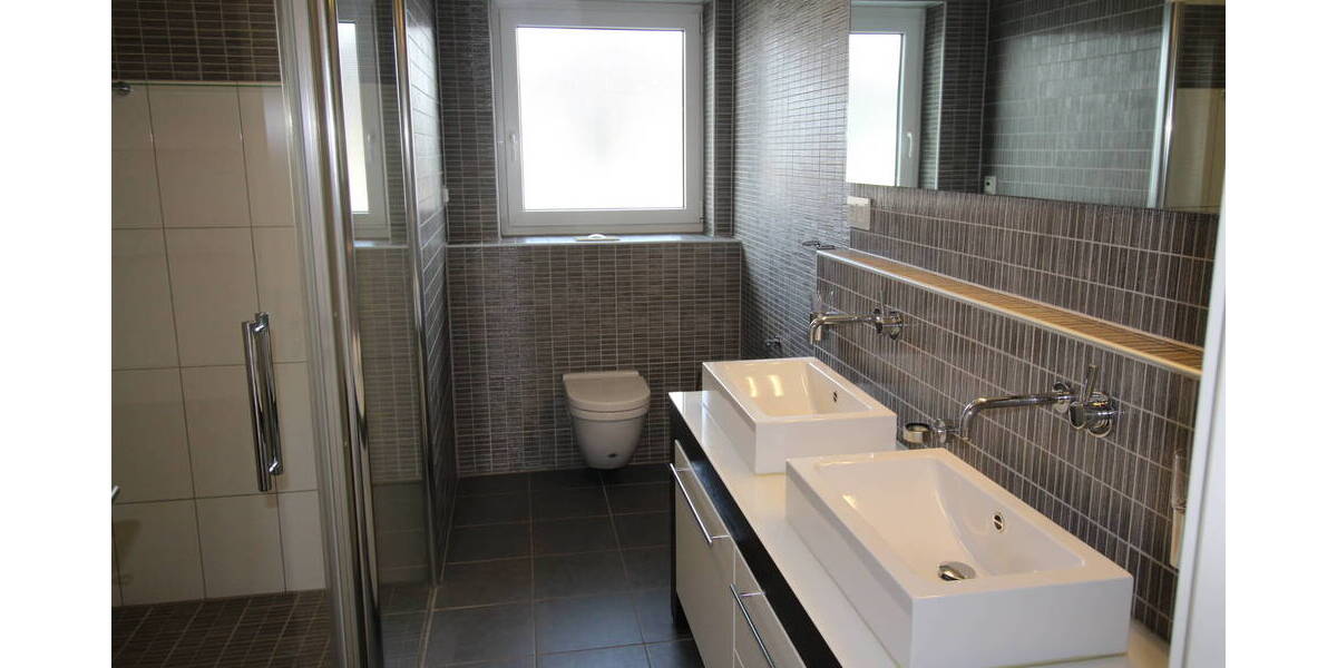 Etagenwohnung Langenfeld (Rheinland) Immigrath - 4 Zimmer, 158 m&sup2;, 600.000&euro; | Angebot:25665185