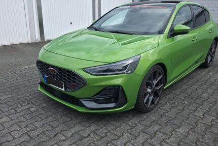 Ford Focus 20.500 km 35.200 &euro; Köln 51107