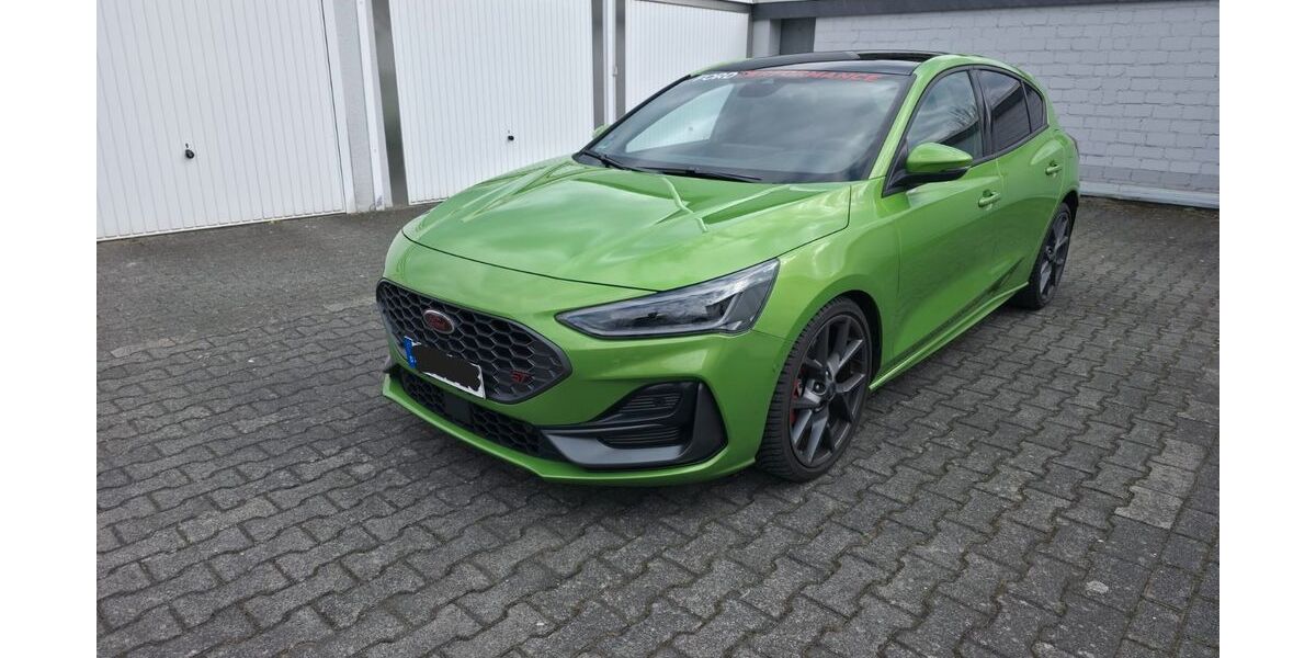 Ford Focus 20.500 km 35.200 &euro; Köln 51107