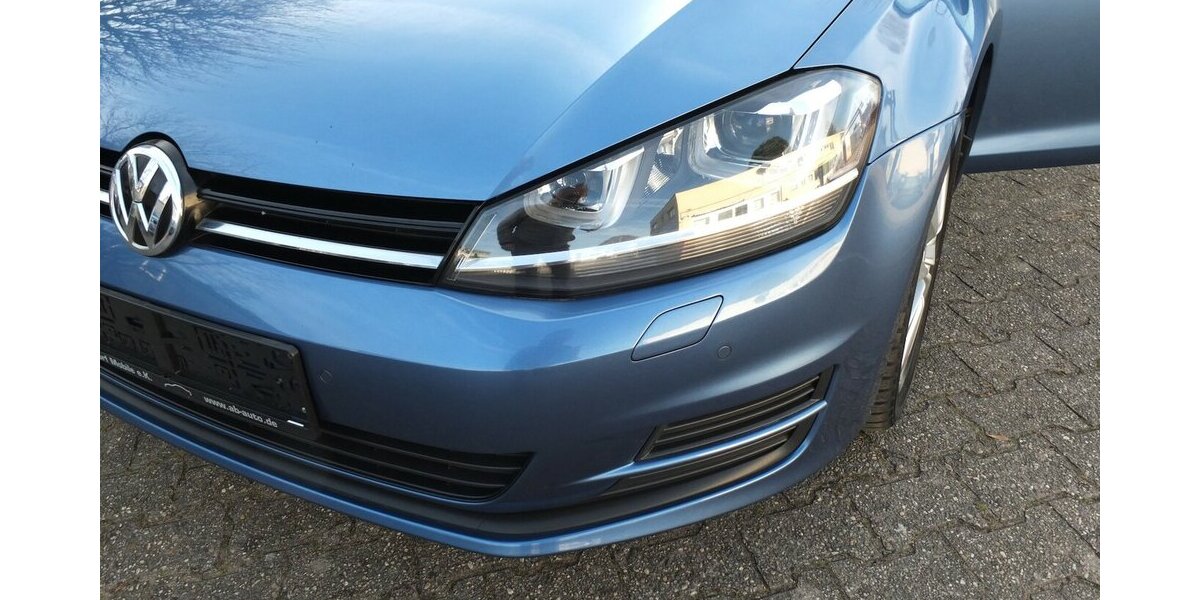 VW Golf VII COMFORTLINE PANORAMADACH KLIMAAUTOMATIK 1 150.000 km 9.888 &euro; Köln 50858