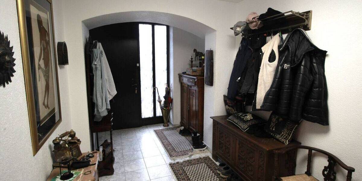 Einfamilienhaus Düsseldorf Hubbelrath - 7 Zimmer, 237 m&sup2;, 870.000&euro; | Angebot:25665188