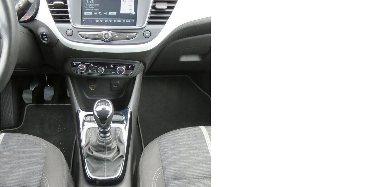 Opel Crossland Design & Tech Kamera|AHK|LED|Keyless 32.053 km 13.450 &euro; Wermelskirchen 42929