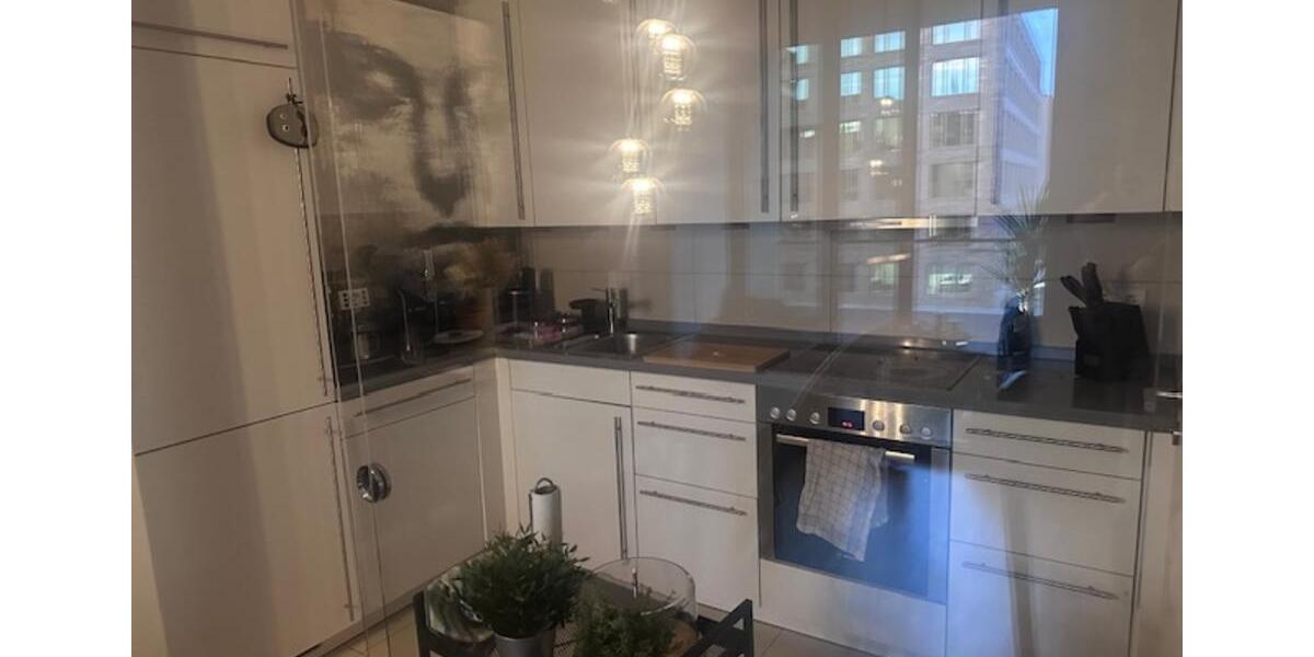 Etagenwohnung Köln Mülheim - 2 Zimmer, 64 m&sup2;, 1.350&euro; | Angebot:25872724