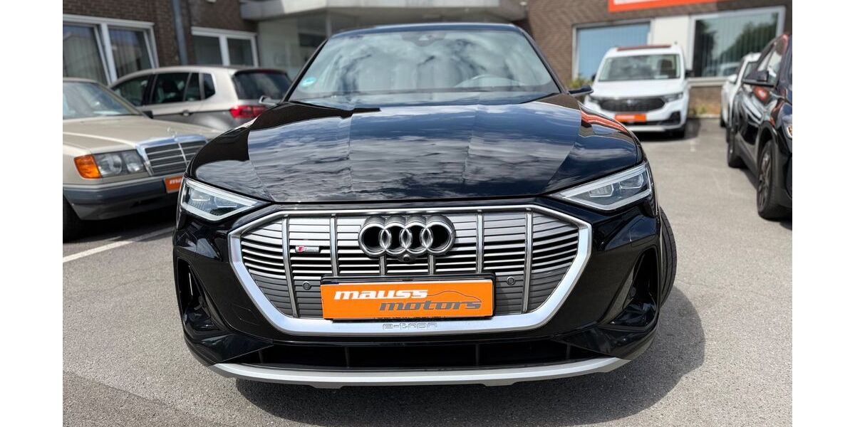 Audi e-tron 82.200 km 27.580 &euro; Düsseldorf 40549