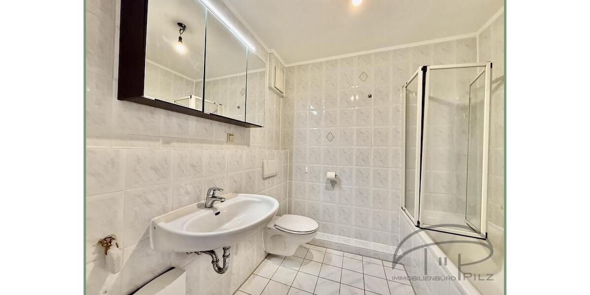 Etagenwohnung Dormagen Hackenbroich - 3 Zimmer, 68 m&sup2;, 840&euro; | Angebot:25906415