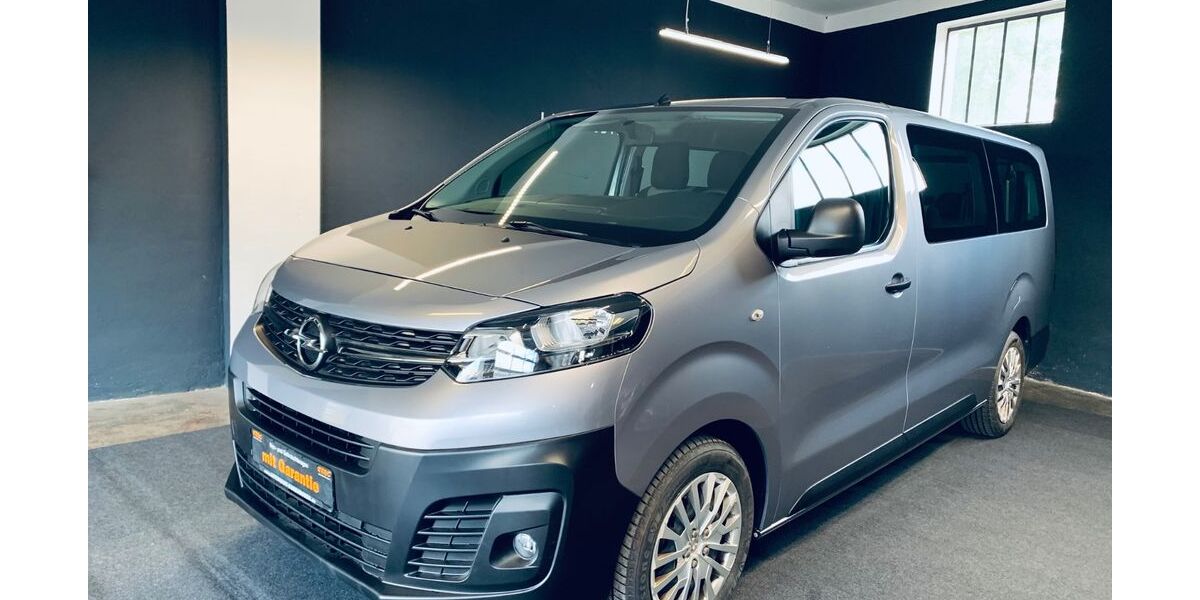 Opel Vivaro 49.700 km 20.999 &euro; Hilden 40723