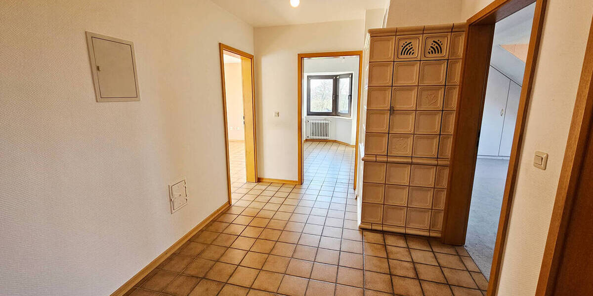 Etagenwohnung Burscheid - 2 Zimmer, 80 m&sup2;, 220.000&euro; | Angebot:25938791