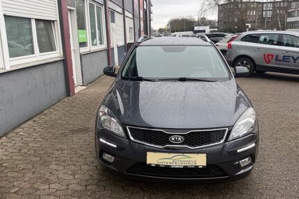 Kia ceed / Ceed 143.489 km 4.999 &euro; Erkrath 40699