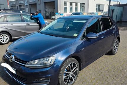 VW Golf 122.000 km 12.000 &euro; Frechen 50226