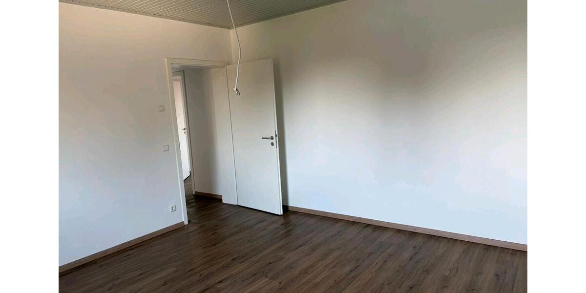 Maisonettenwohnung Mülheim an der Ruhr Heißen - 3 Zimmer, 84 m&sup2;, 1.300&euro; | Angebot:26250707