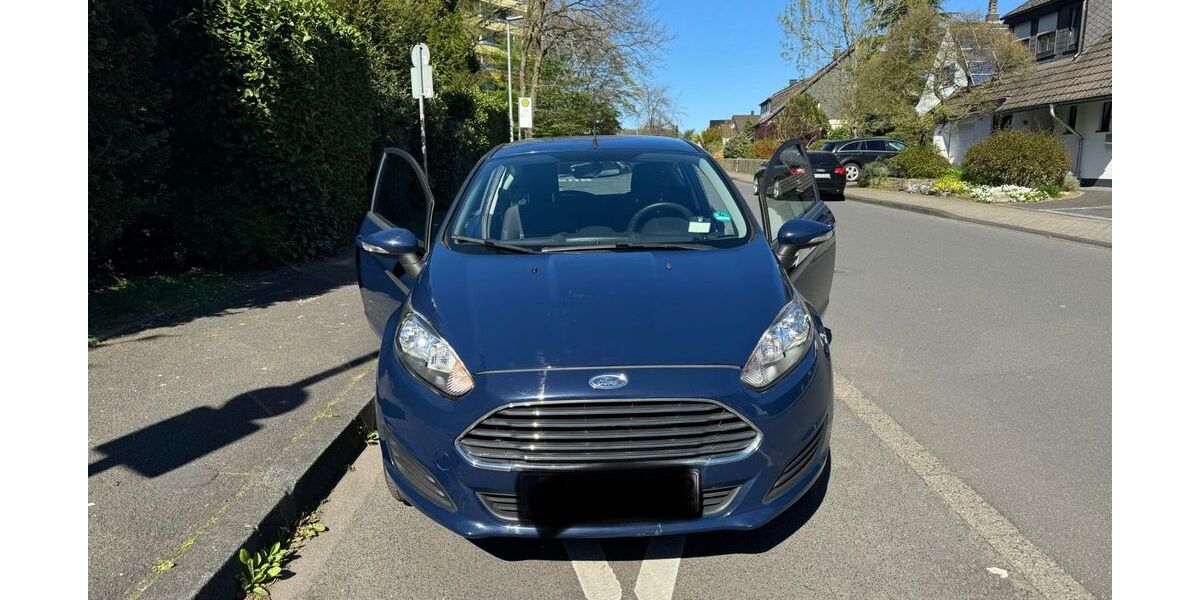 Ford Fiesta 78.000 km 4.900 &euro; Bergisch Gladbach 51467