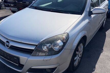 Opel Astra 252.000 km 999 &euro; Düsseldorf 40231