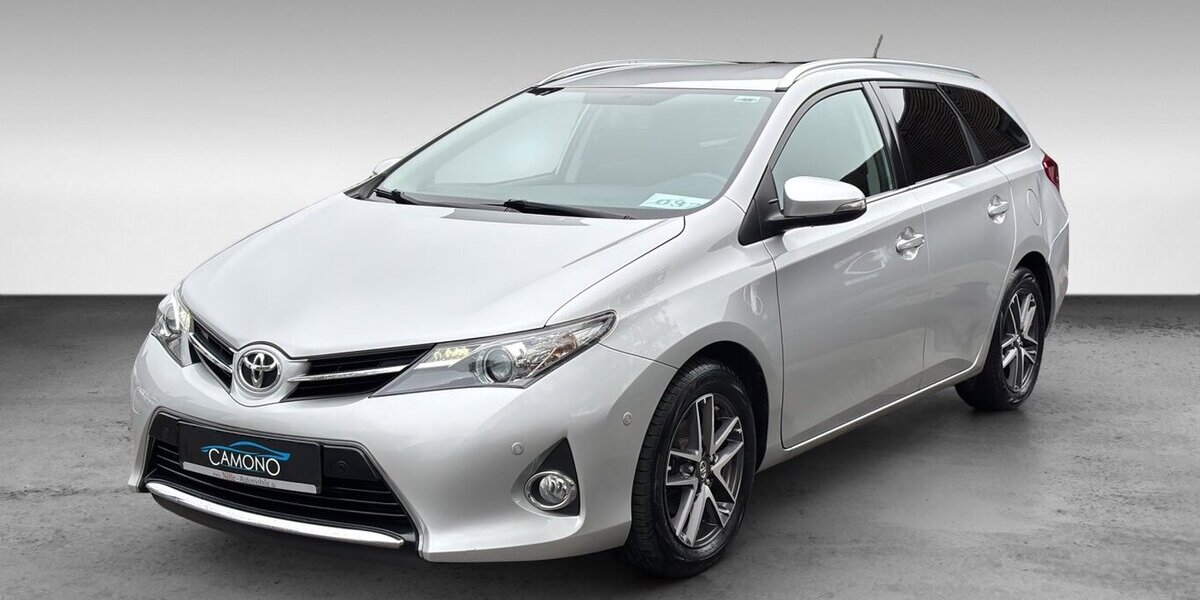 Toyota Auris Edition Klima Navi Kamera 132.068 km 8.800 &euro; Wuppertal 42327