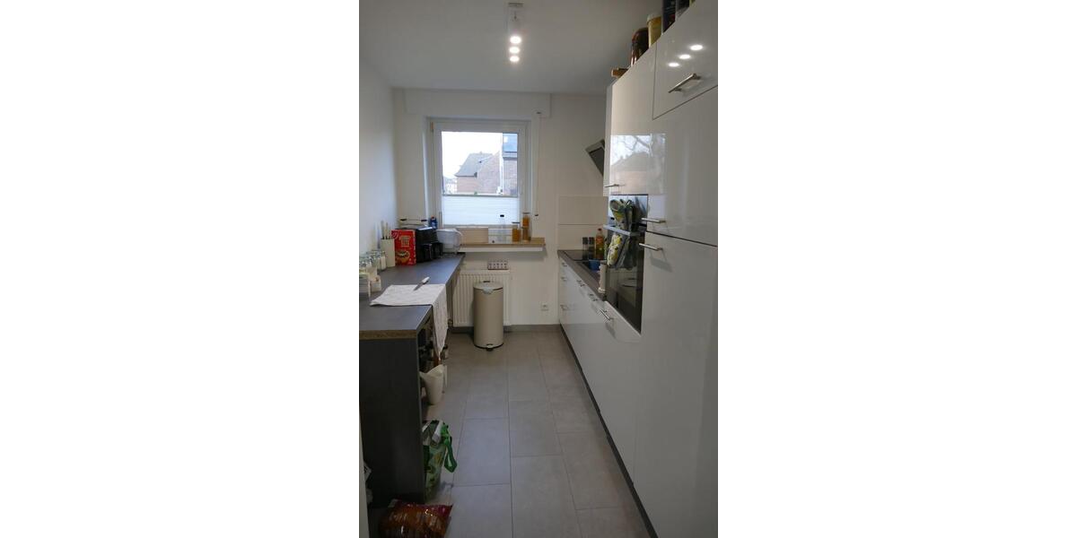 Etagenwohnung Korschenbroich - 2 Zimmer, 72 m&sup2;, 900&euro; | Angebot:25917238