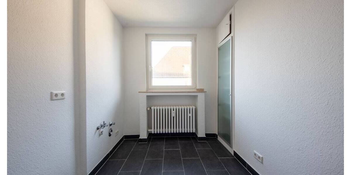 Etagenwohnung Düsseldorf Golzheim - 2 Zimmer, 359.900&euro; | Angebot:26190286