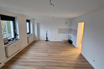 Wohnung Solingen Höhscheid - 2 Zimmer, 51 m&sup2;, 700&euro; | Angebot:26253456