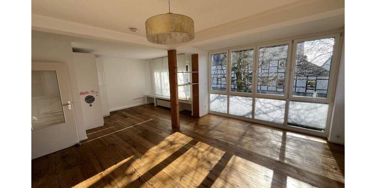 Einfamilienhaus Burscheid - 6 Zimmer, 157 m&sup2;, 715.000&euro; | Angebot:25770241