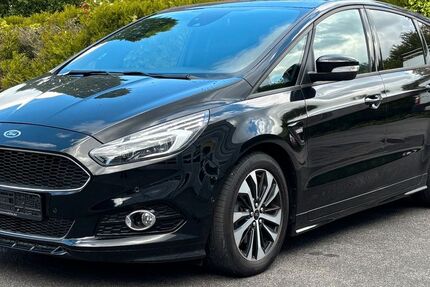 Ford S-Max 96.189 km 18.890 &euro; Meerbusch 40670