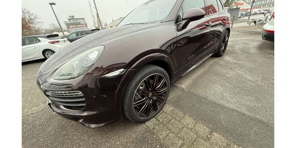 Porsche Cayenne 231.000 km 19.950 &euro; Köln 50767