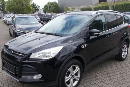 Ford Kuga 126.517 km 9.200 &euro; Willich 47877