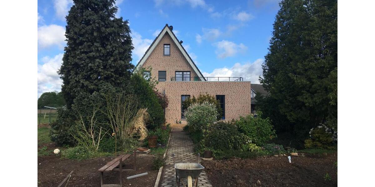 Mehrfamilienhaus, Wohnhaus Korschenbroich - 7 Zimmer, 225 m&sup2;, 1.200.000&euro; | Angebot:26253396