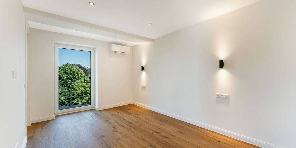 Etagenwohnung Düsseldorf Düsseltal - 3 Zimmer, 122 m&sup2;, 790.000&euro; | Angebot:26826322