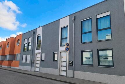 Haus Köln Mülheim - 3 Zimmer, 68 m&sup2;, 333.000&euro; | Angebot:25187550