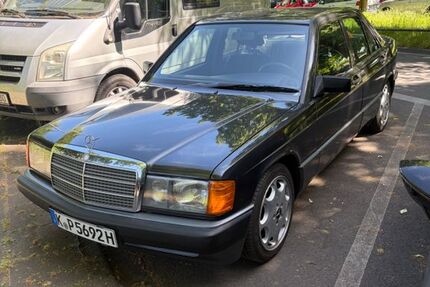 Mercedes-Benz 190 223.000 km 5.900 &euro; Köln 51105