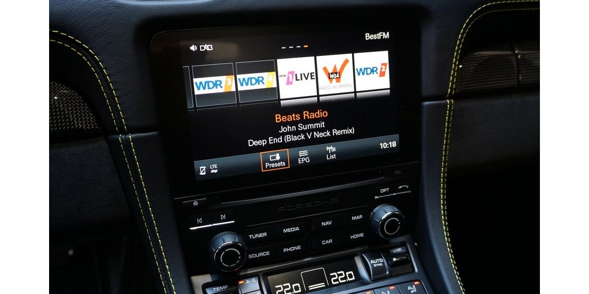 Porsche Boxster Spyder PCCB 918 PDLS+ Approved Bose 7.890 km 118.900 &euro; Wuppertal 42327