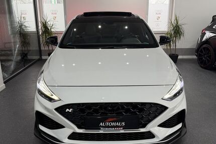 Hyundai i30 59.857 km 29.450 &euro; Remscheid 42857