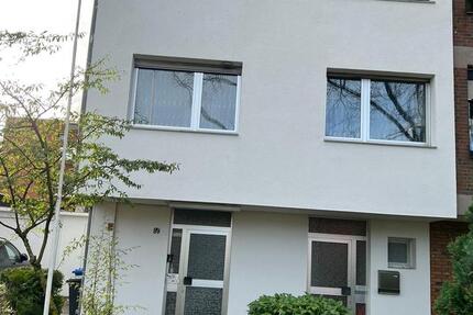Haus Neuss Erfttal - 3 Zimmer, 160 m&sup2;, 2.300&euro; | Angebot:26121768