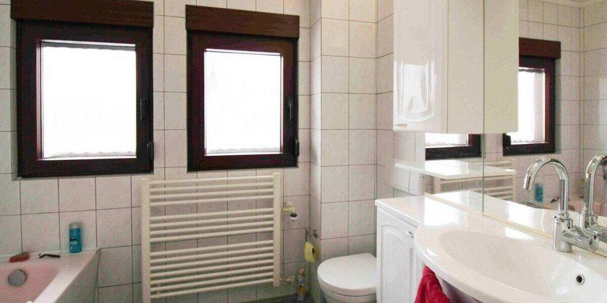 Einfamilienhaus Heiligenhaus Mitte - 6 Zimmer, 490.000&euro; | Angebot:25928976