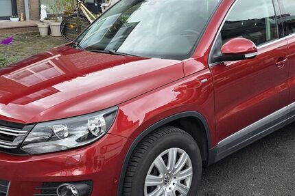 VW Tiguan 48.500 km 12.750 &euro; Köln 50769