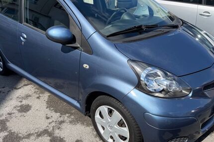 Toyota Aygo (X) 39.165 km 3.999 &euro; Düsseldorf 40231