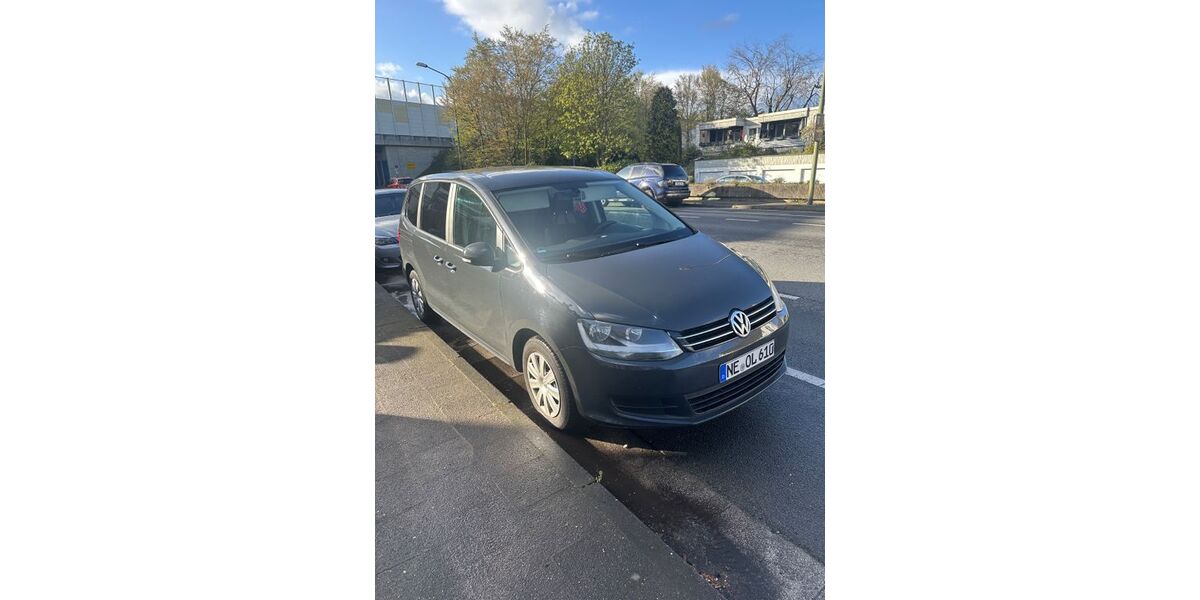 VW Sharan 230.000 km 7.999 &euro; Neuss 41462