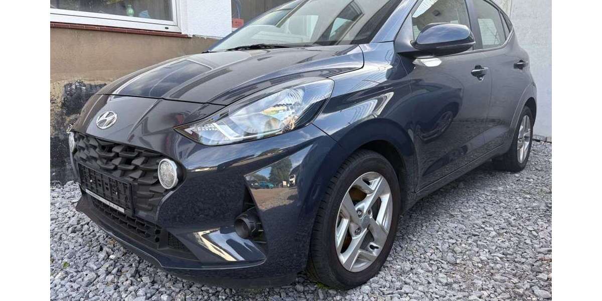 Hyundai i10 22.653 km 13.990 &euro; Solingen 42653