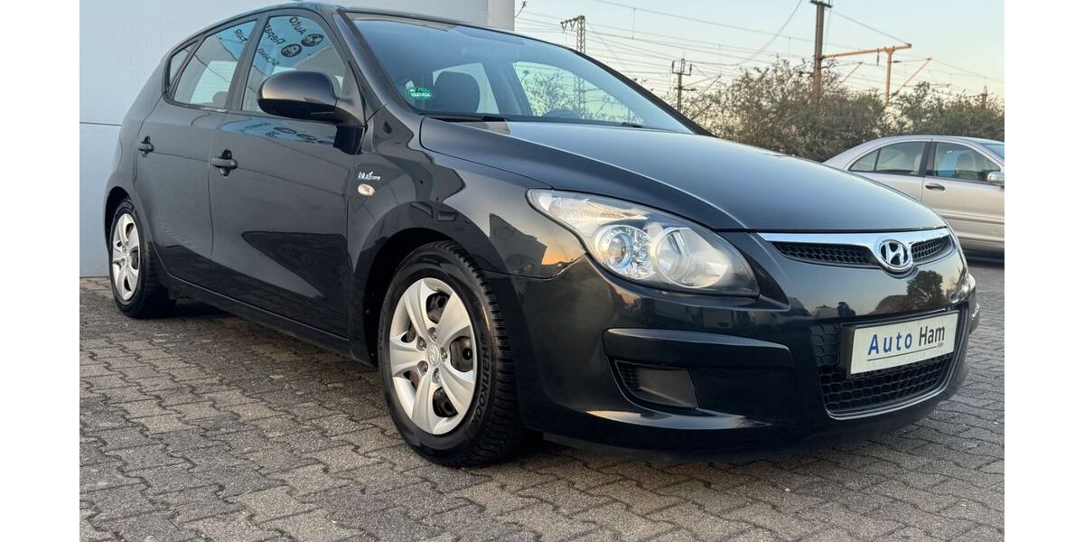 Hyundai i30 166.800 km 3.990 &euro; Köln 50858