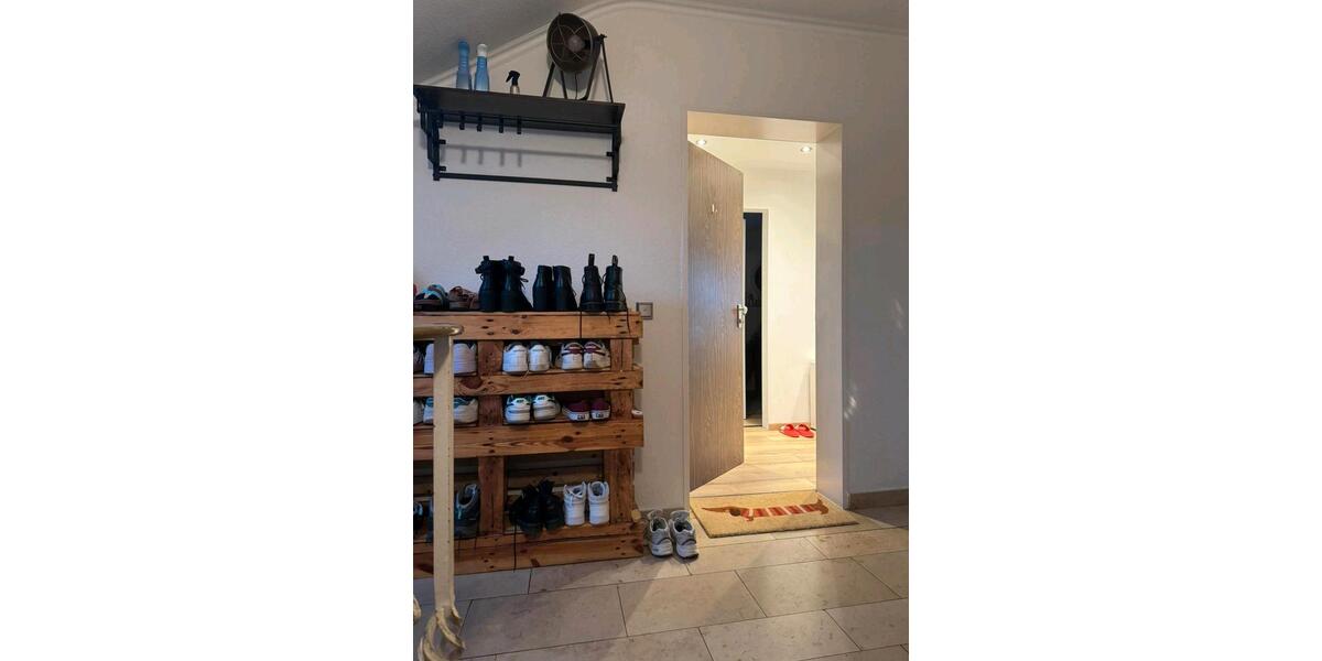 Dachgeschoßwohnung Remscheid Reinshagen - 2 Zimmer, 50 m&sup2;, 150.000&euro; | Angebot:26286930