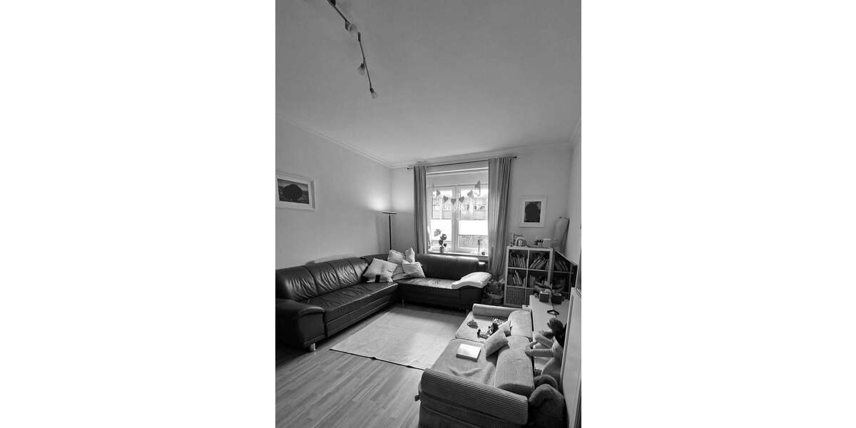 Etagenwohnung Düsseldorf Pempelfort - 2 Zimmer, 85 m&sup2;, 969&euro; | Angebot:26278945