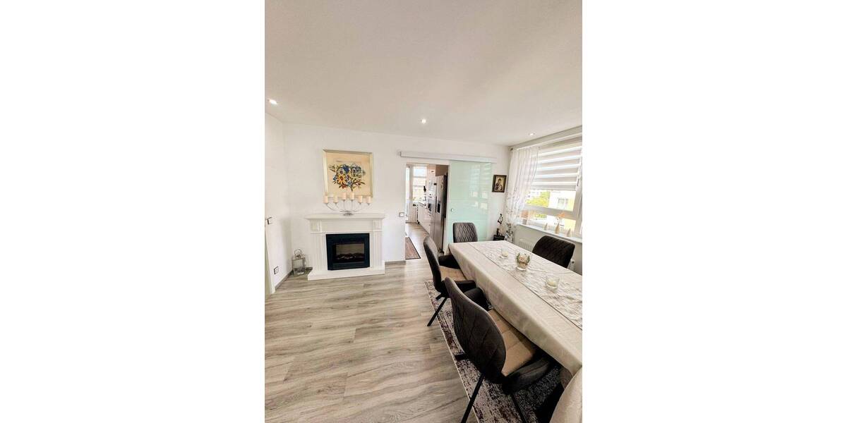 Etagenwohnung Monheim - 3 Zimmer, 94 m&sup2;, 255.000&euro; | Angebot:25683119